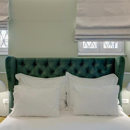 Amare Boutique Suites Ermoupoli Luaran gambar