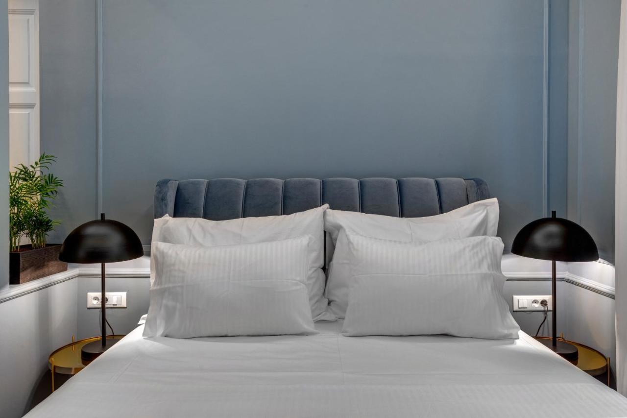Amare Boutique Suites Ermoupoli Luaran gambar