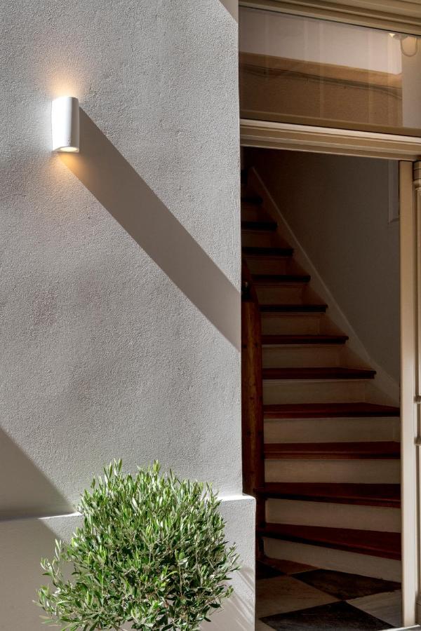 Amare Boutique Suites Ermoupoli Luaran gambar