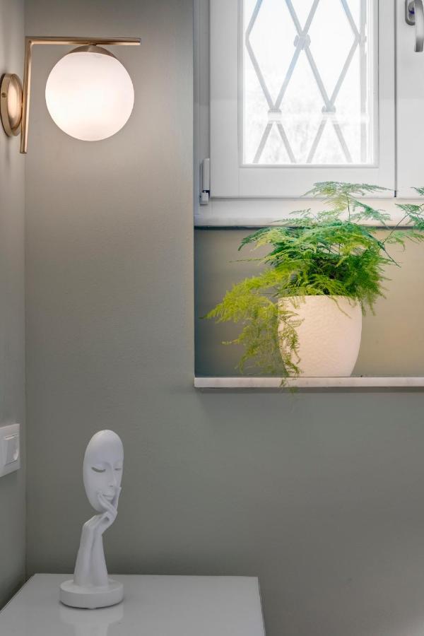 Amare Boutique Suites Ermoupoli Luaran gambar