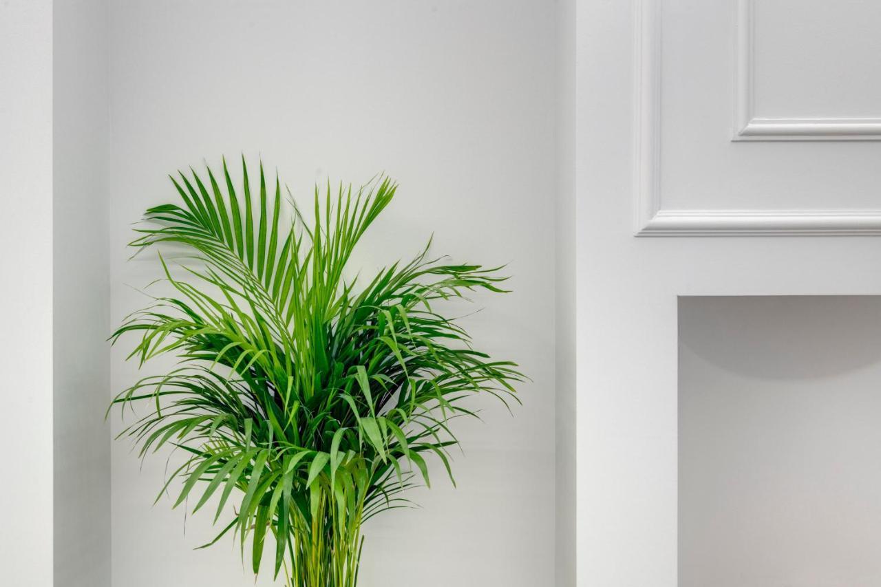 Amare Boutique Suites Ermoupoli Luaran gambar